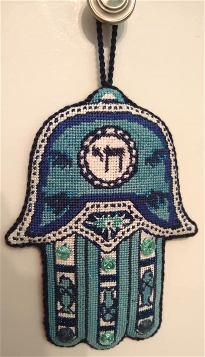  Pepita Needlepoint Canvas: Hamsa Nature, 7 x 10